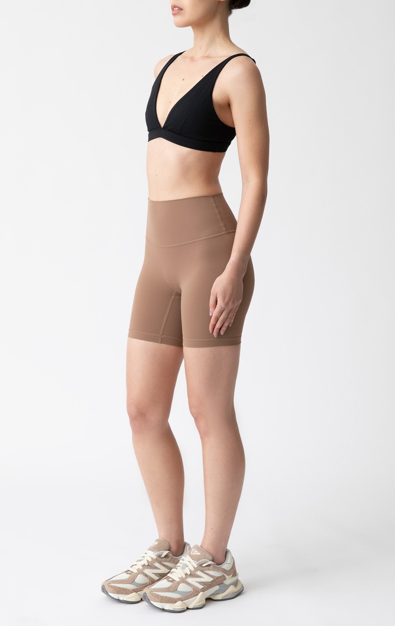 Diana 6" Short